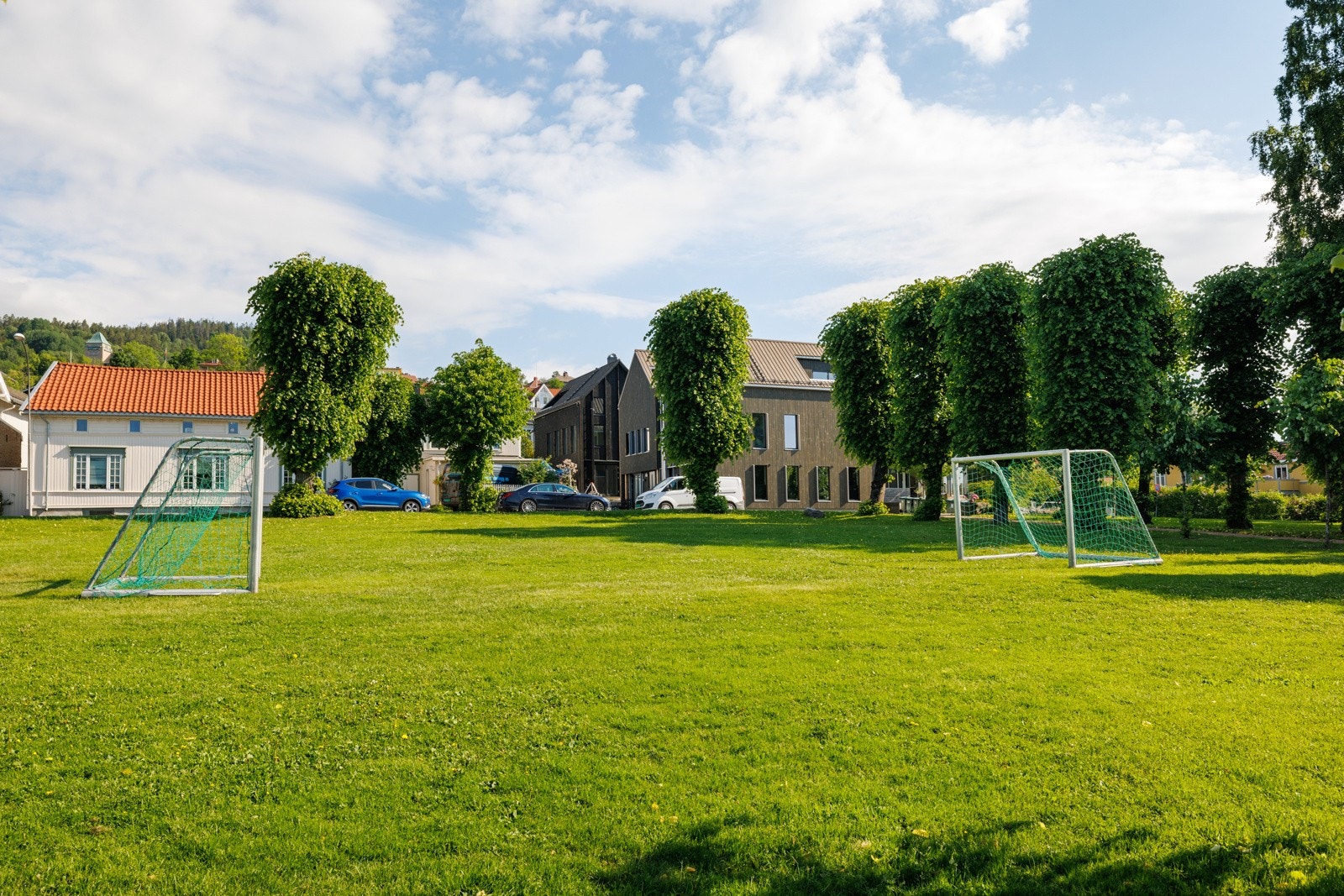 Kirkegårdsparken ligger rett ved leiligheten. Galleribilde