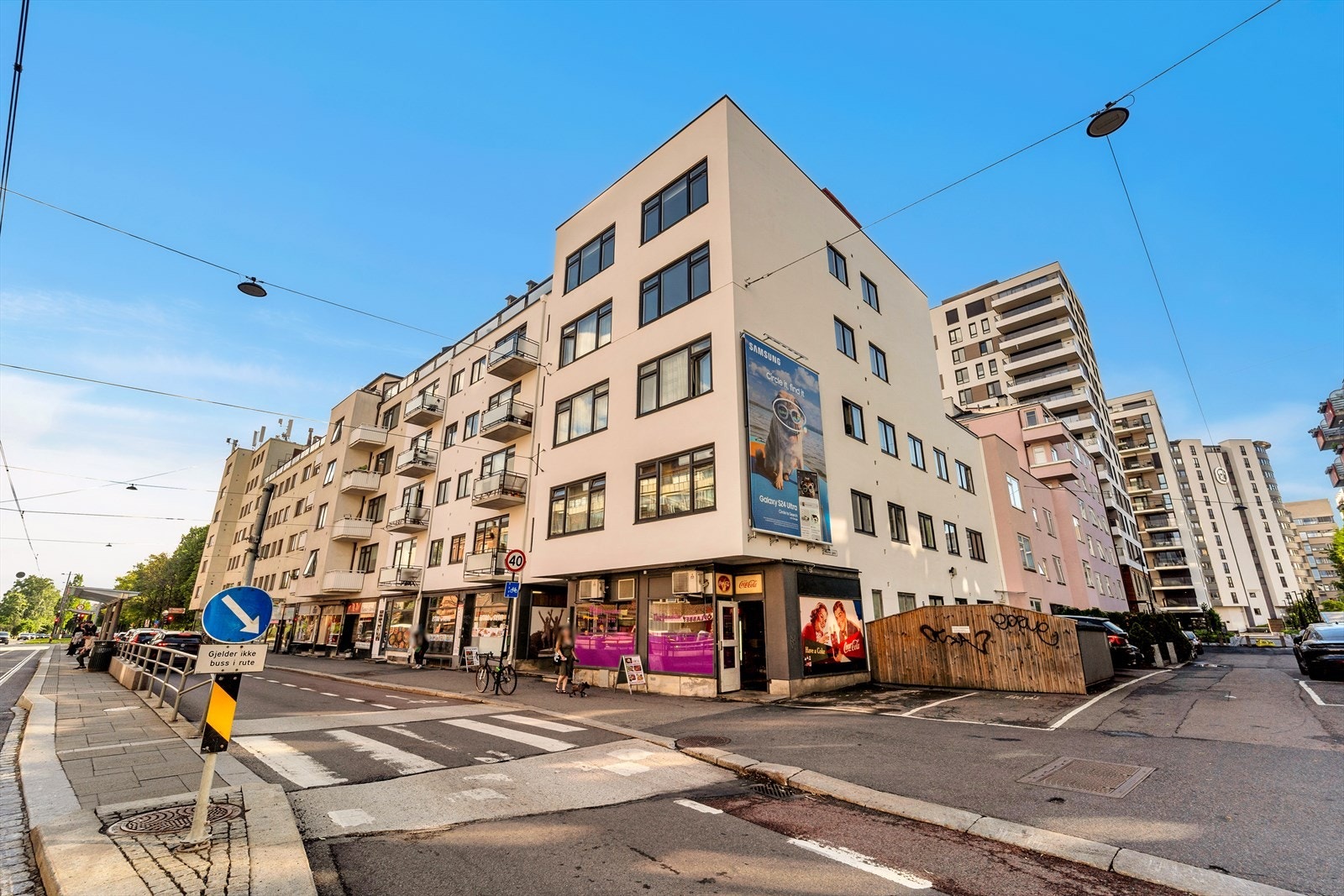 Fasade. Galleribilde