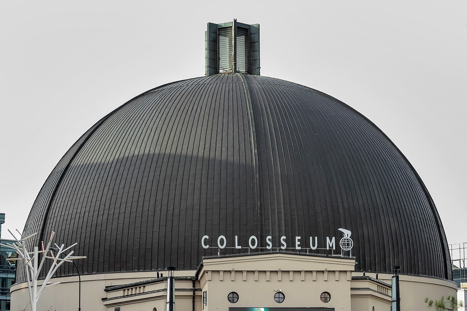 Kos deg en kveld på kino på Colosseum. Galleribilde