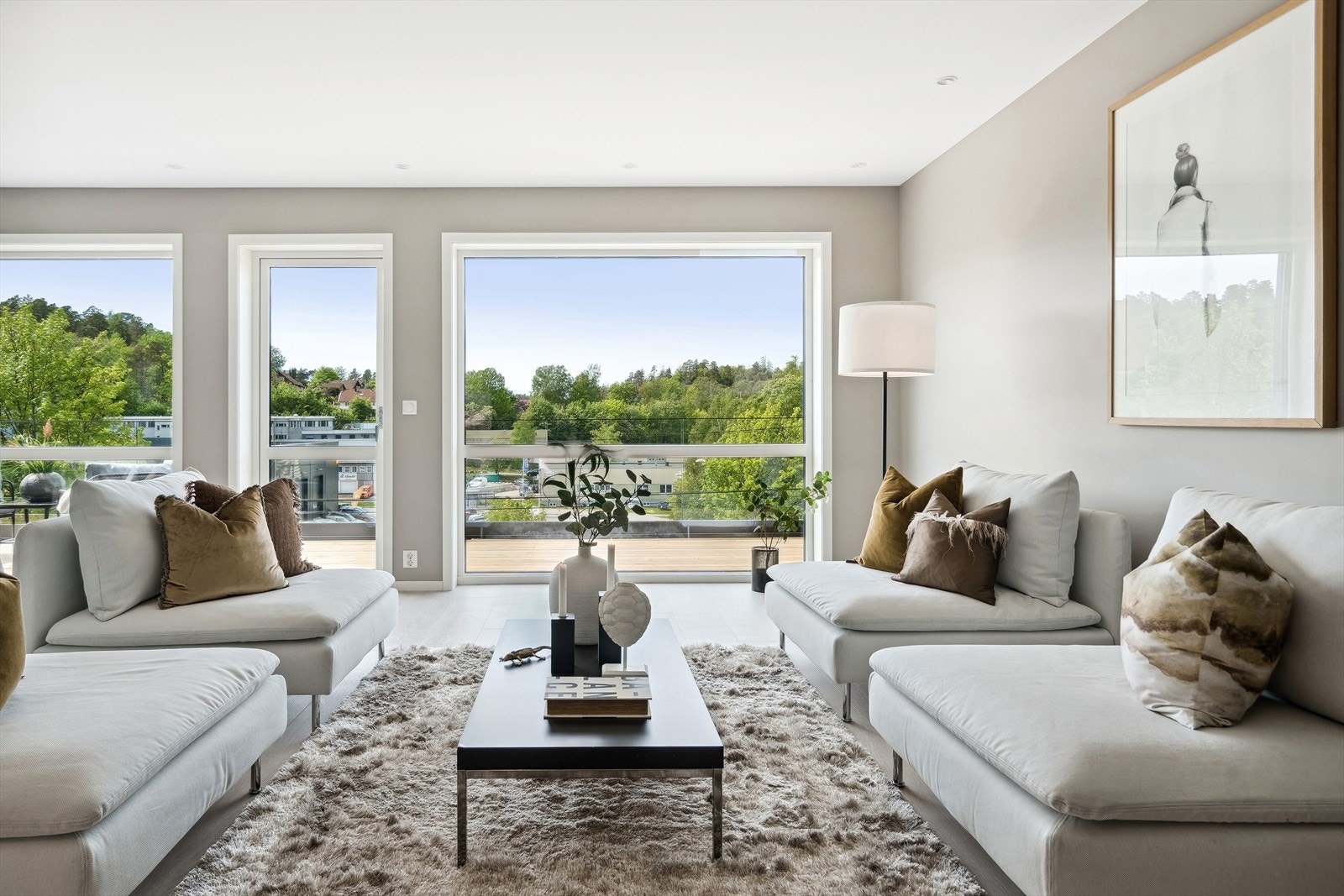 Store vindusflater Galleribilde