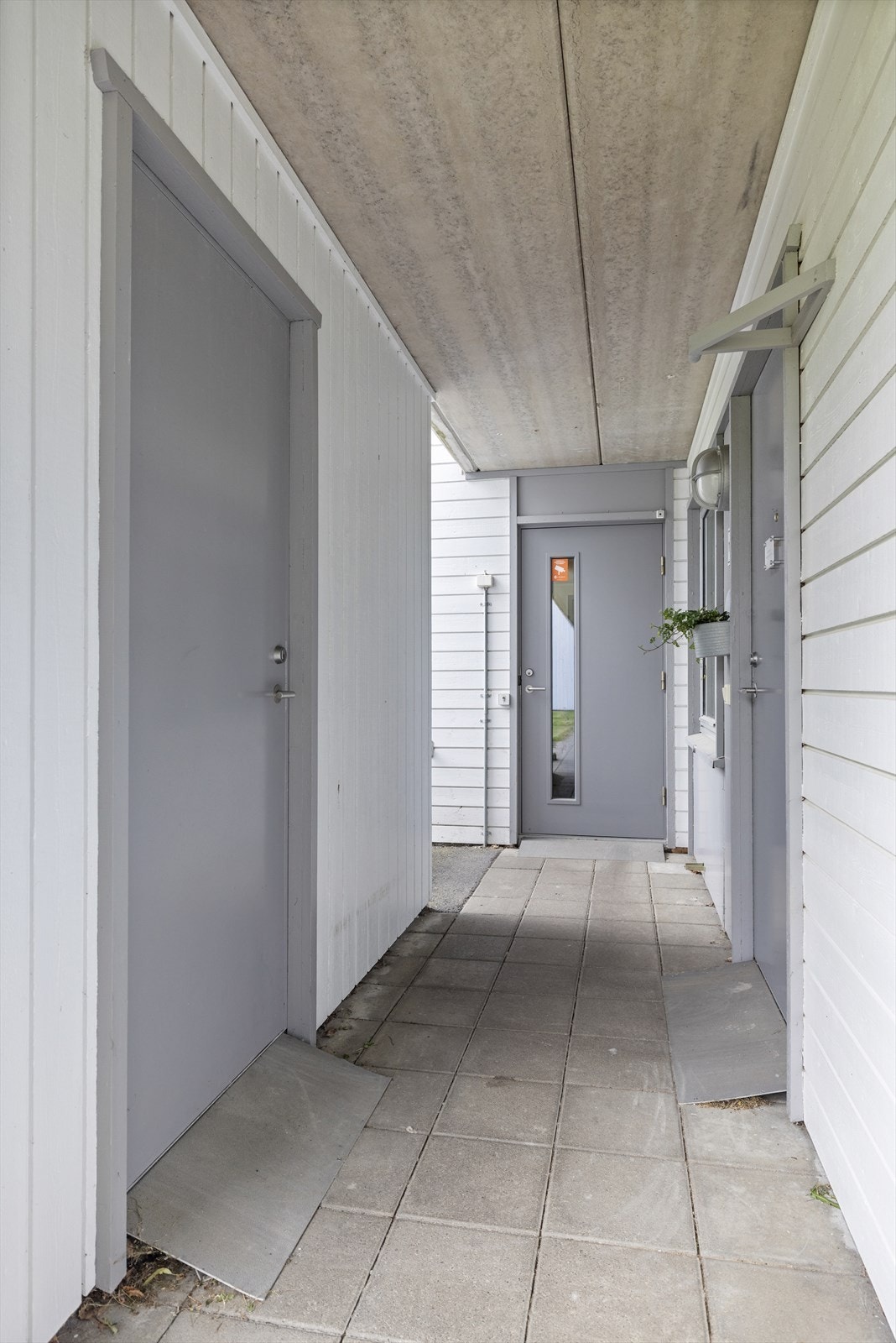 I tillegg disponerer leiligheten en utebod rett utenfor leiligheten på ca. 5 m2. Galleribilde
