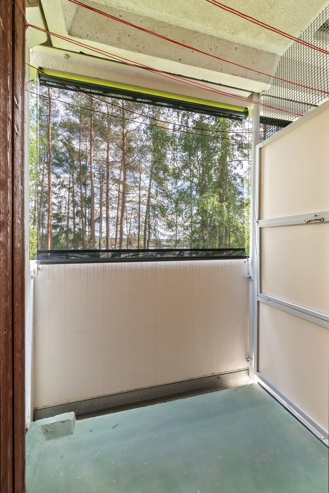 Østvendt luftebalkong med utgang fra vaskerom. Galleribilde