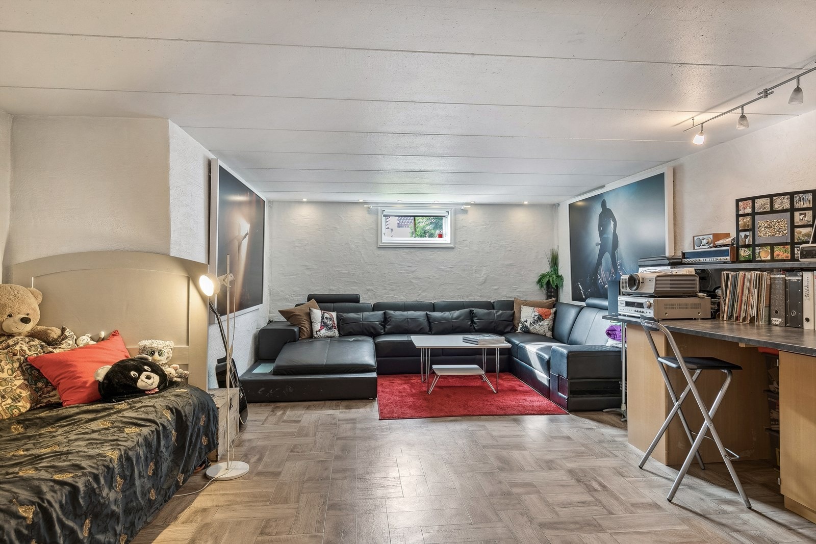 Kjellerstua er noe for hele familien Galleribilde