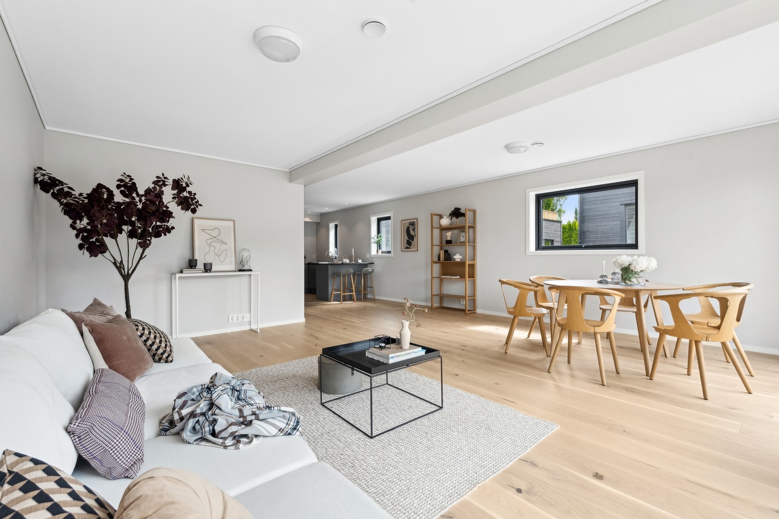 Du vil få en flott og innflytningsklar enebolig med en god planløsning. Galleribilde