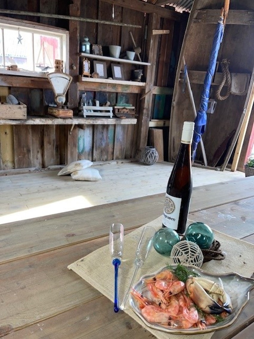 Perfekt for oppbevaring til fiskeutstyr, vannsportsutstyr eller krabbefest Galleribilde