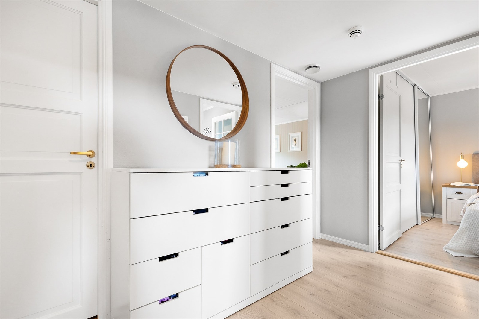 Gang i 2. etasje. Galleribilde