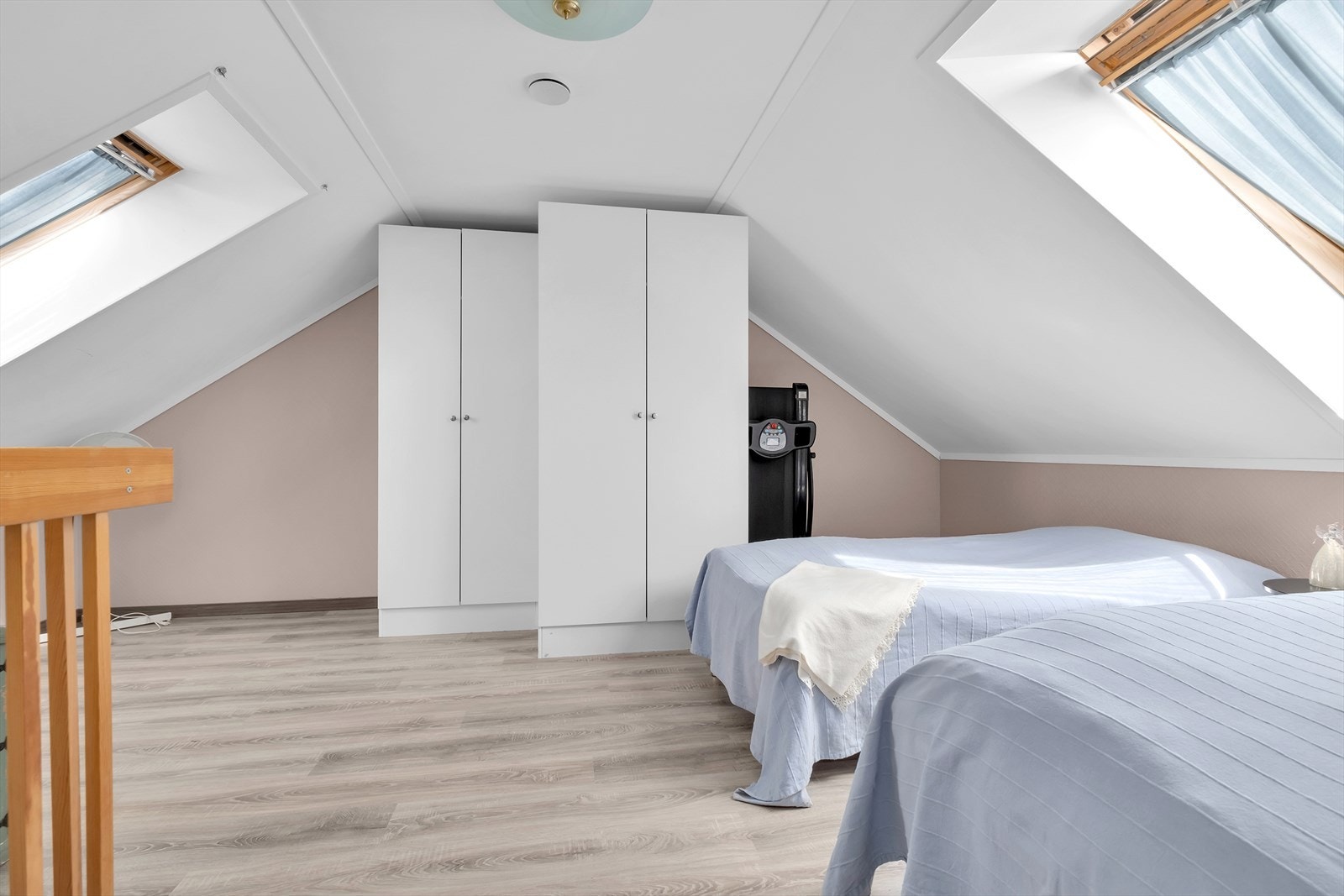 Soverom på loft Galleribilde