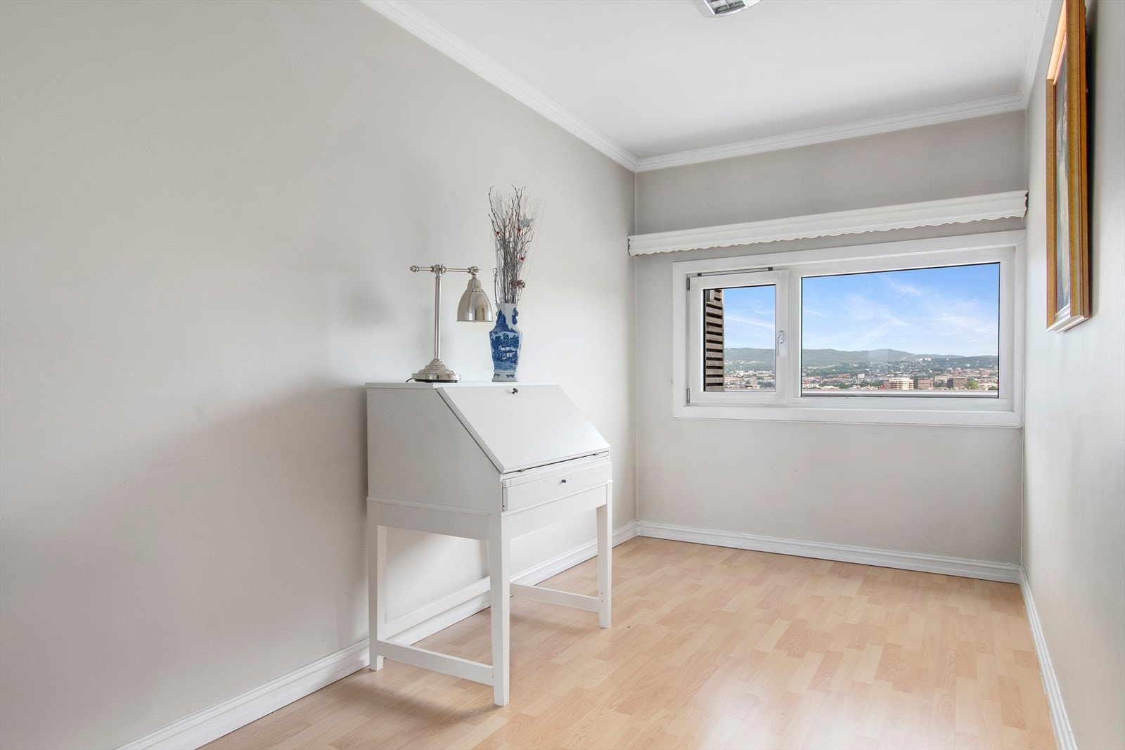 Soverom 1 vender mot nordvest. Galleribilde