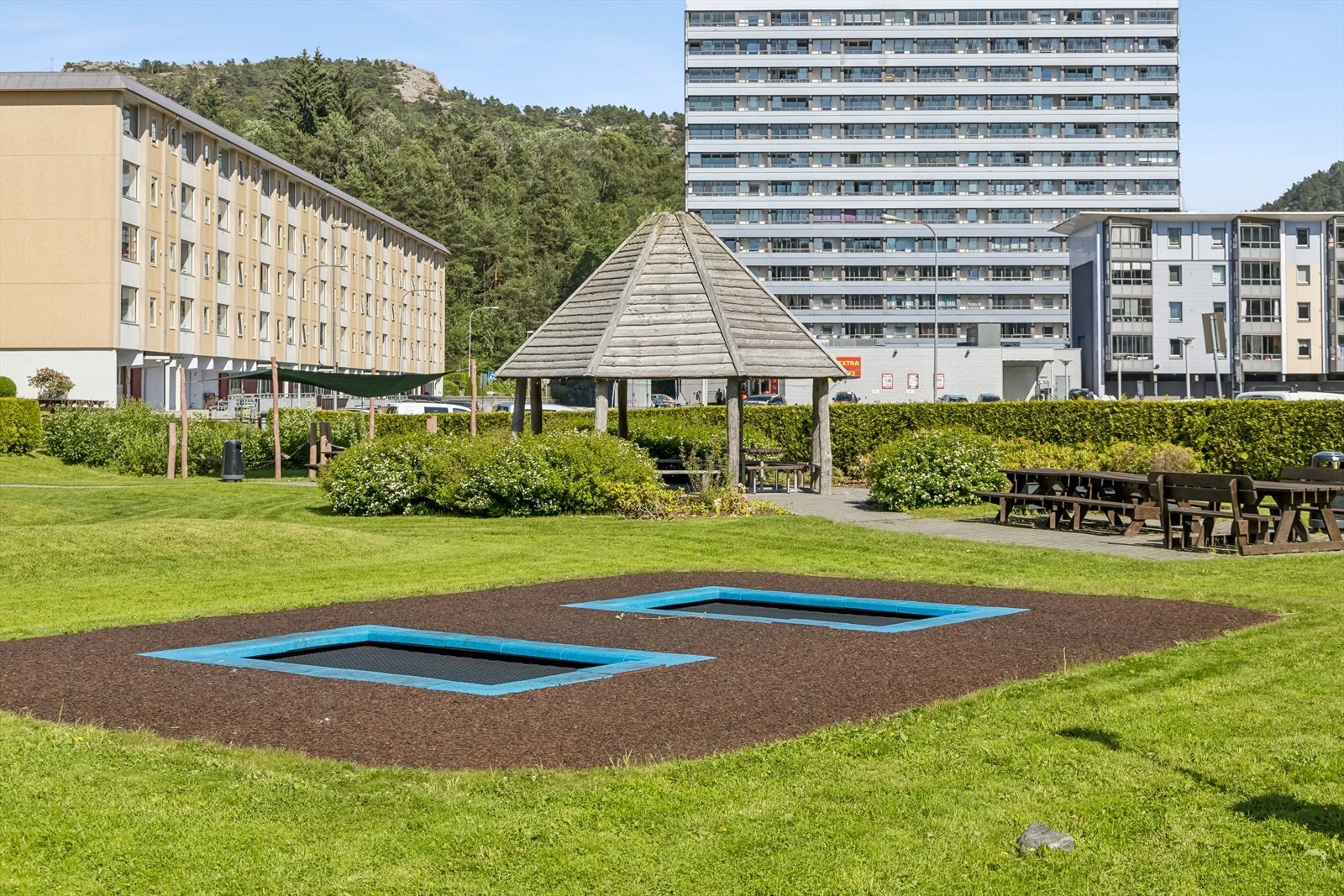 Fine uteområder som passer ypperlig for både barn og voksne. Galleribilde