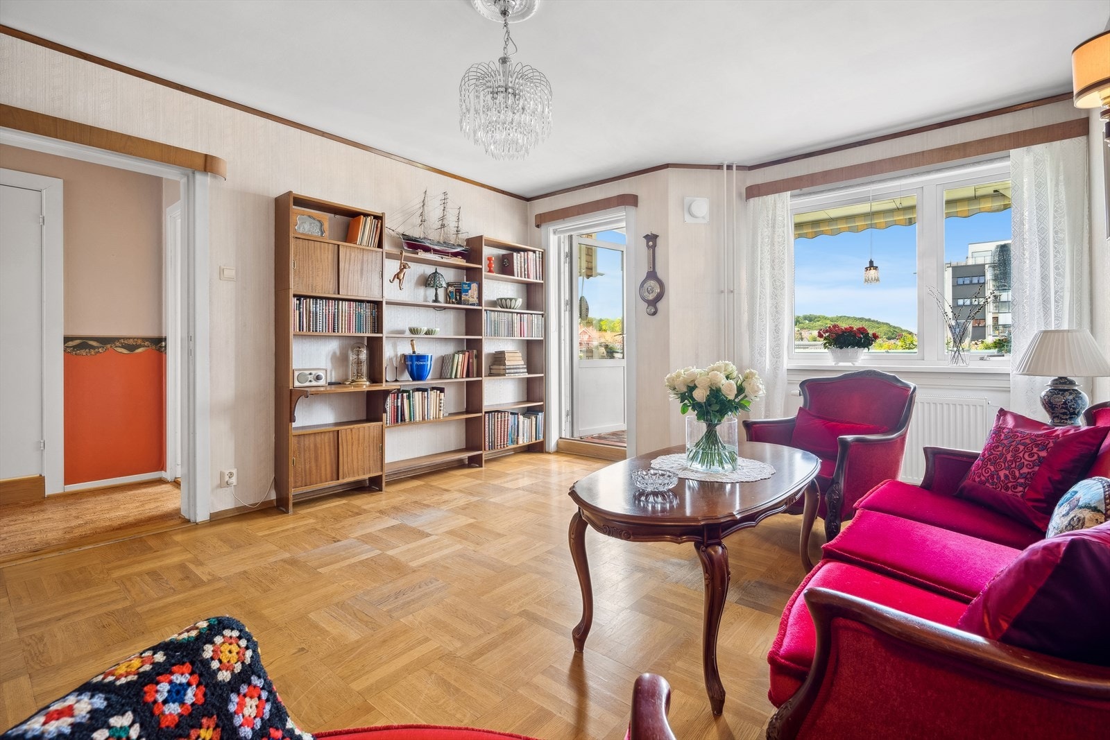 Boligen har en god og fornuftig planløsning, med to soverom, romslig stue og separat kjøkken. Galleribilde