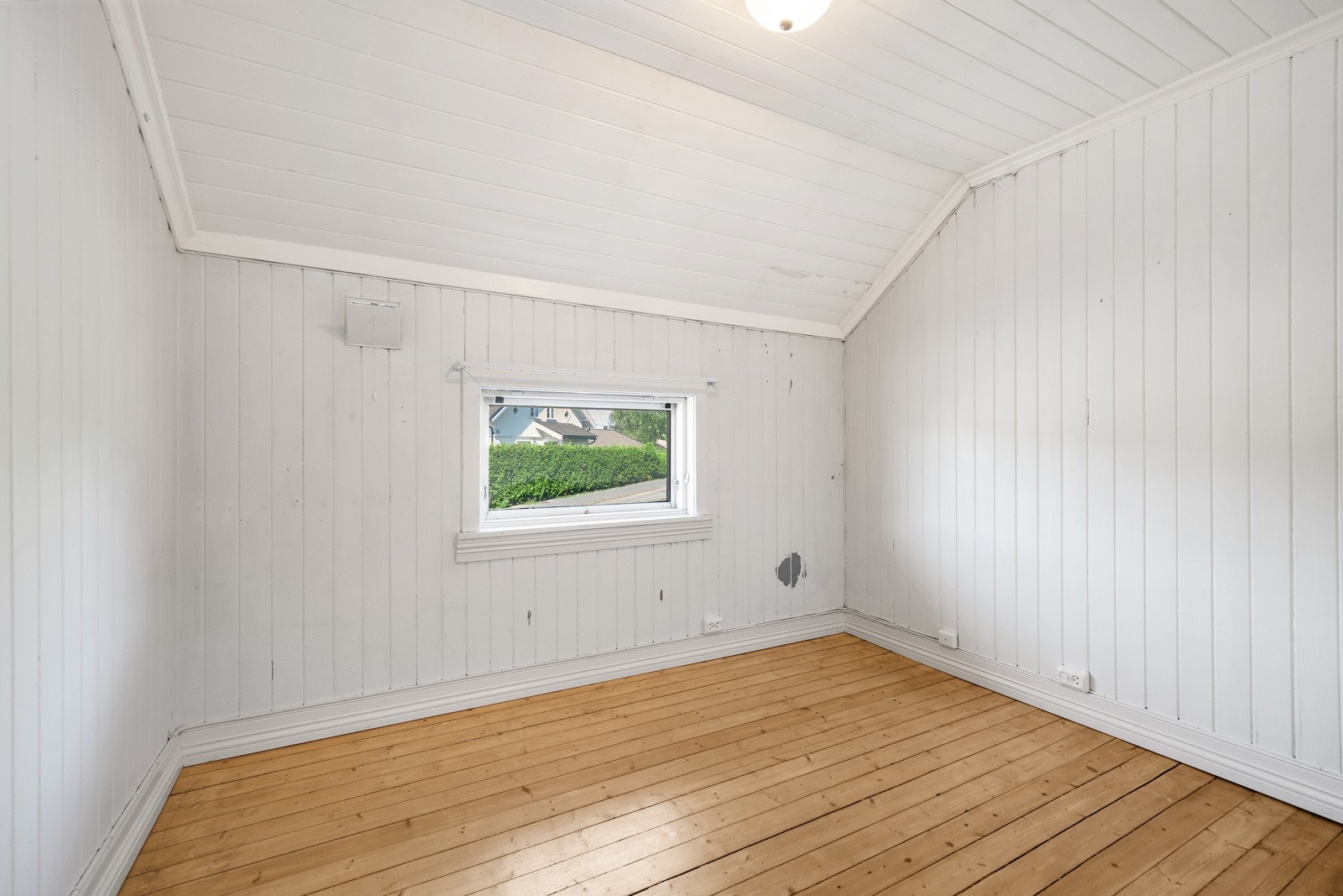 Fra leiligheten er det gangavstand til skoler og barnehager. Galleribilde