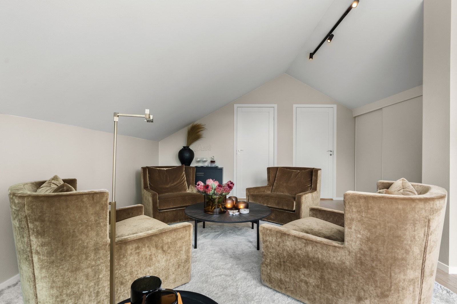 Velkommen til boligens 3. etasje! Galleribilde