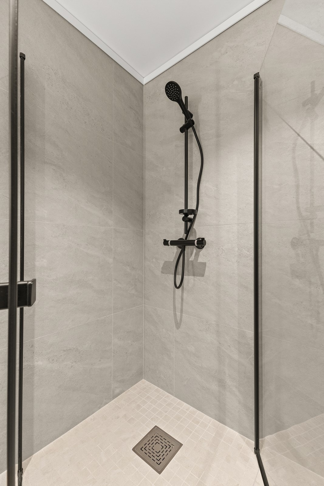 Sorte detaljer. Galleribilde