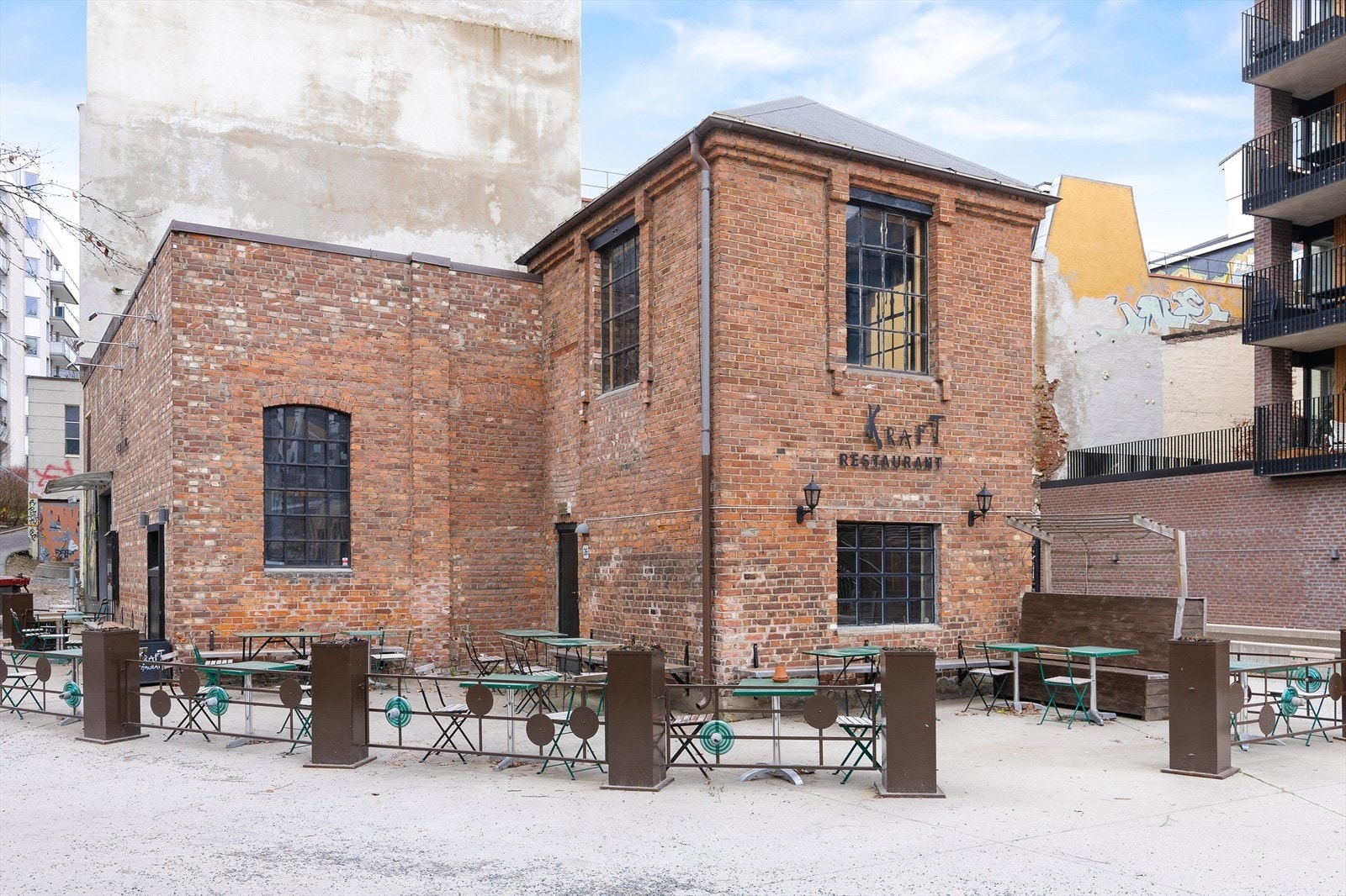 Restaurant Kraft i Kværnerbyen ligger et steinkast unna leiligheten. Galleribilde