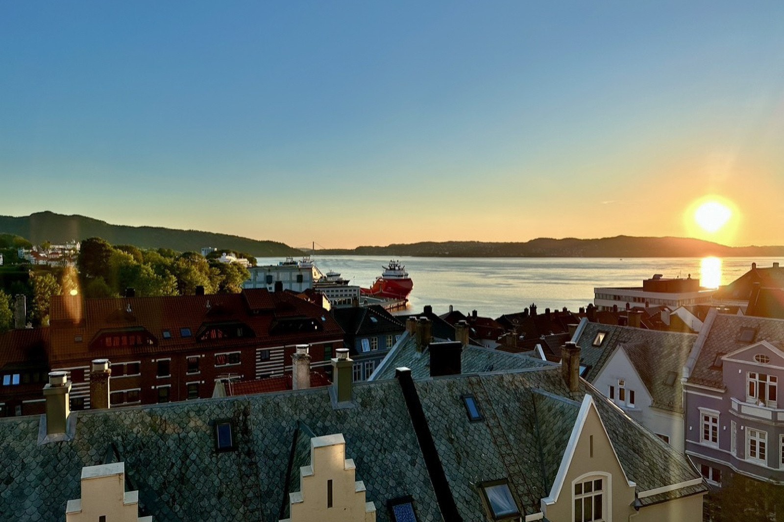 Her kan du virkelig nyte den fantastiske solnedgangen fra stuen! Galleribilde