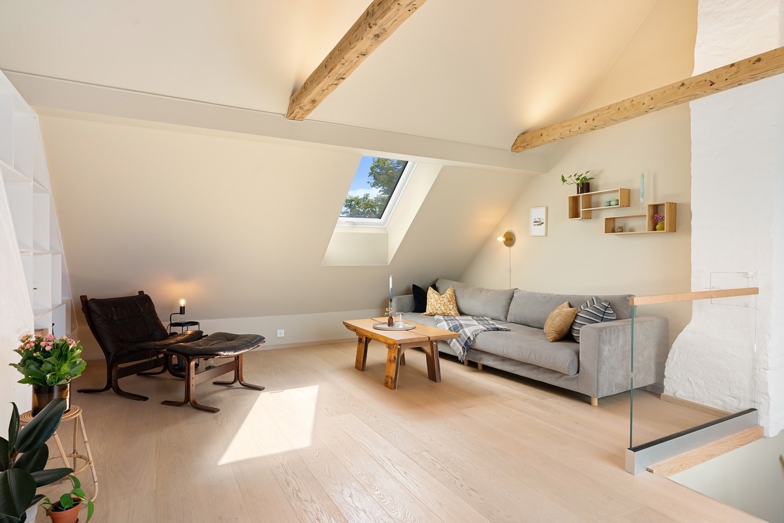 Takvinduer ble skiftet ut og utvidet i 2021 Galleribilde