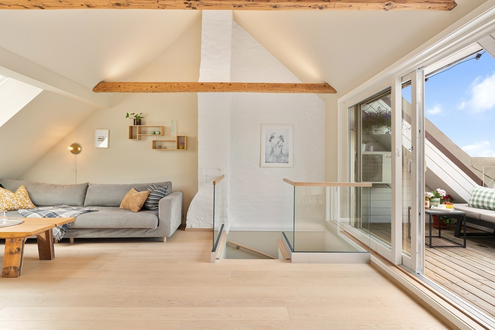 Her er det flere gode innredningsmuligheter og soneinndeling. Galleribilde