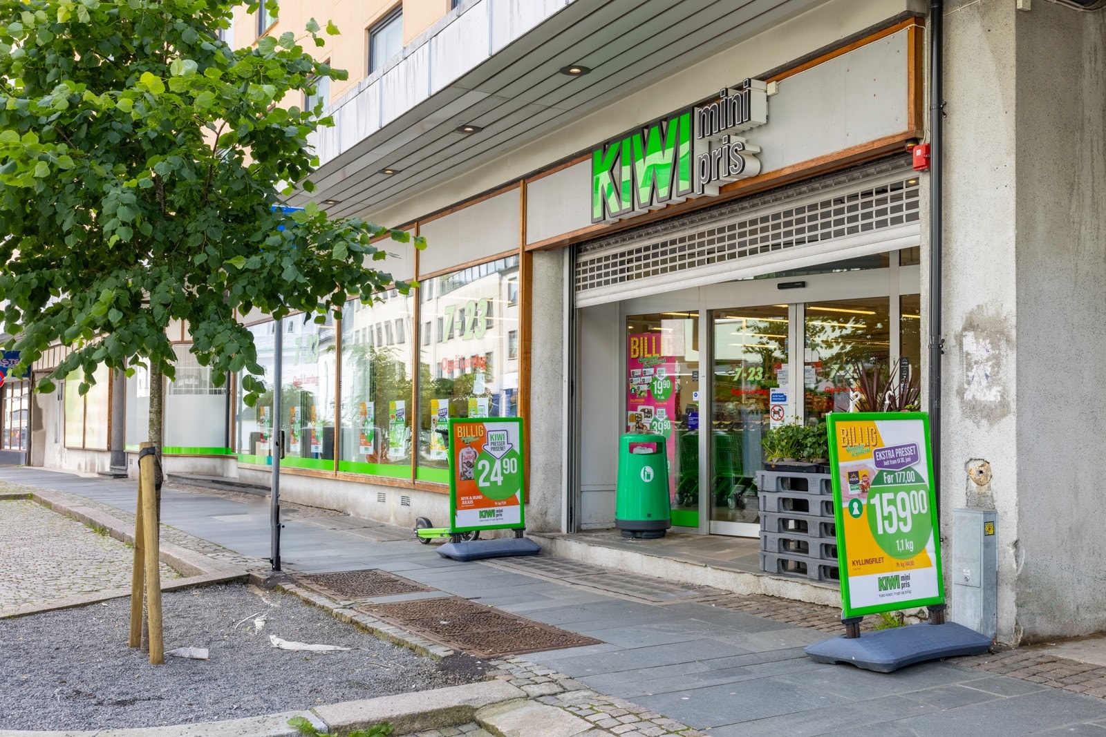 Kiwi ligger som næreste dagligvare og er plassert i samme bygg Galleribilde