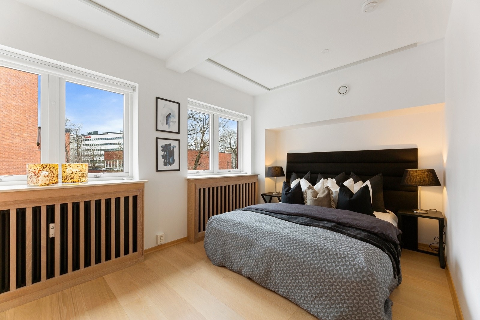 Soverom 2 er også av god størrelse og er perfekt som barnerom/gjesterom/kontor el. Galleribilde