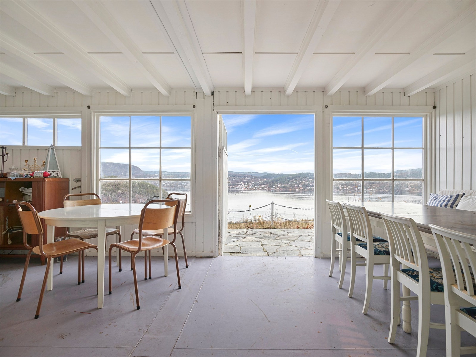 Leilighetsbygget er å anse som et oppussingsobjekt Galleribilde