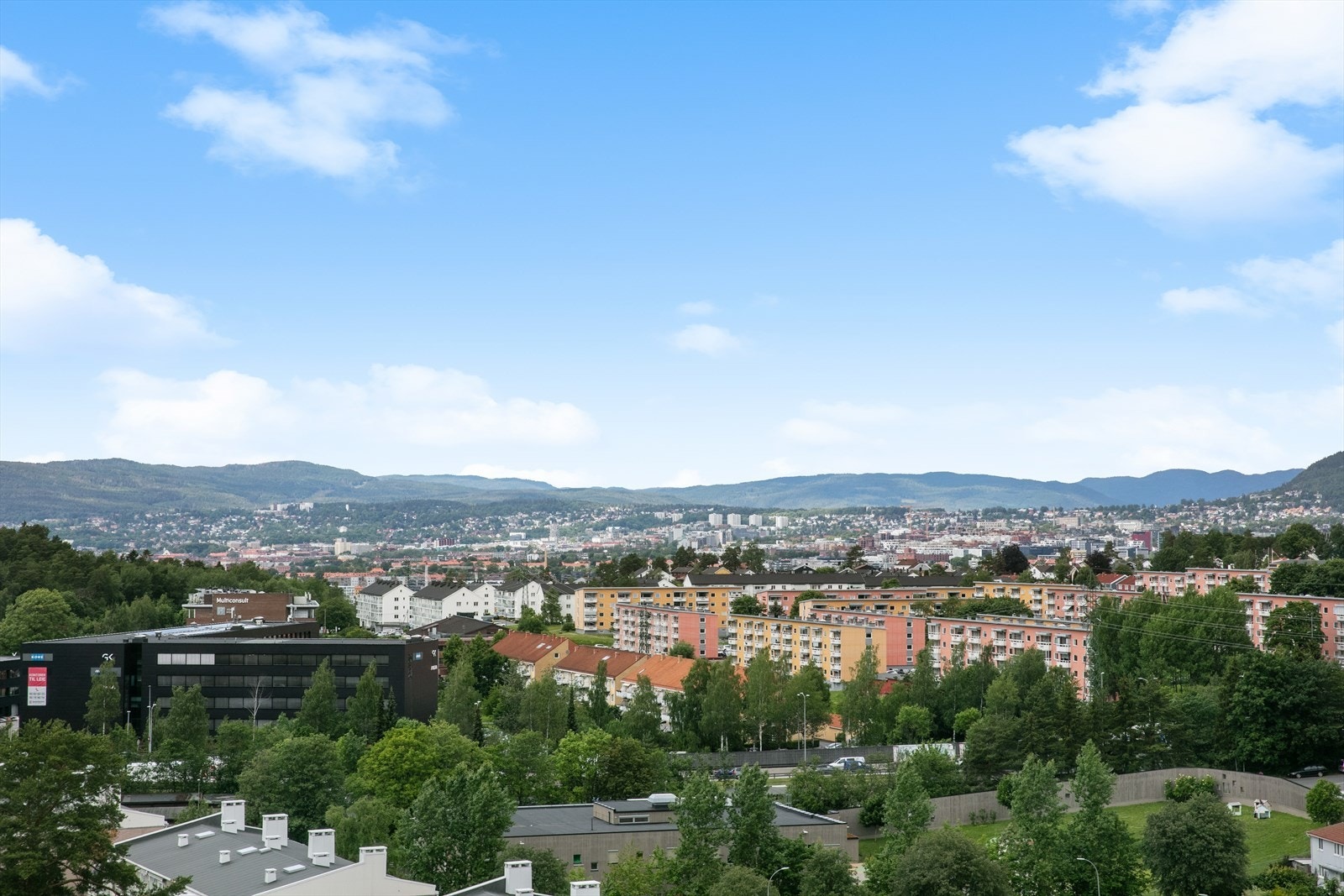 Beliggenheten i 11. etasje sørger for en nydelig utsikt! Galleribilde