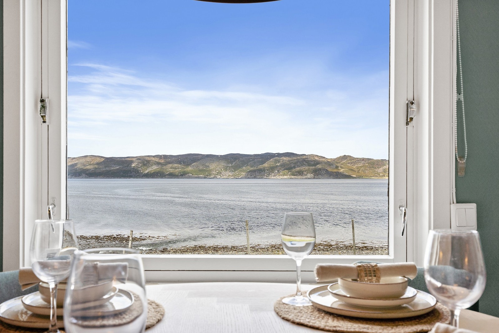 Utsikten fra kjøkken Galleribilde