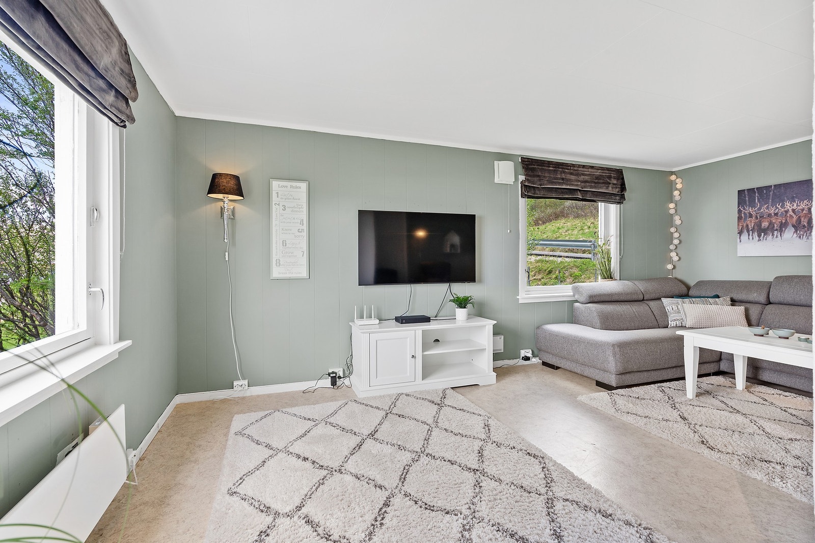 Romslig stue med flott utsyn! Galleribilde