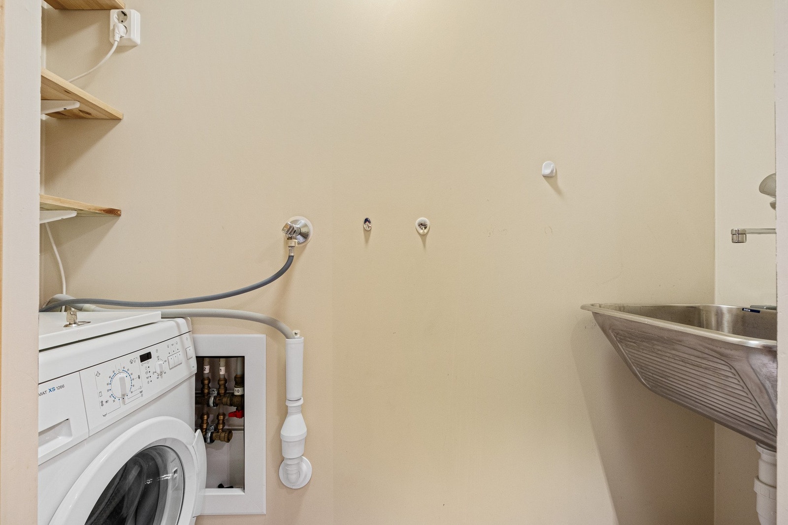 Eget vaskerom inne på badet oppleves som meget praktisk. Galleribilde