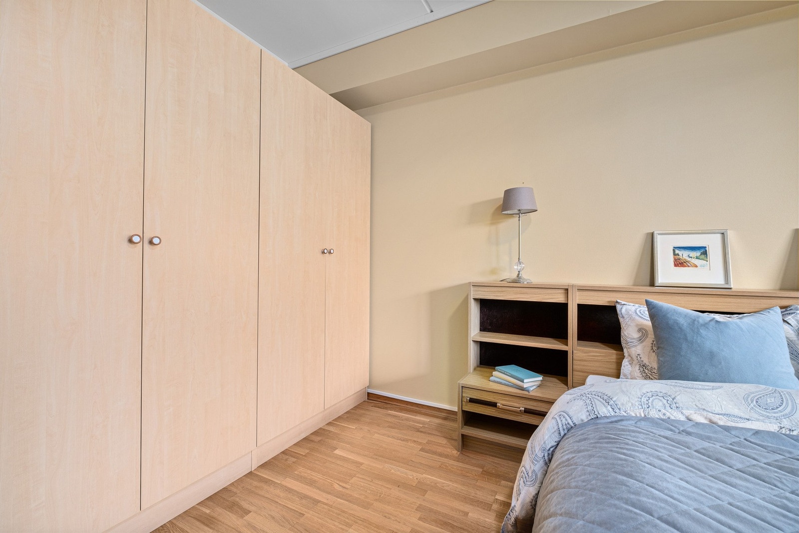 God plass til stor garderobeløsning. Galleribilde