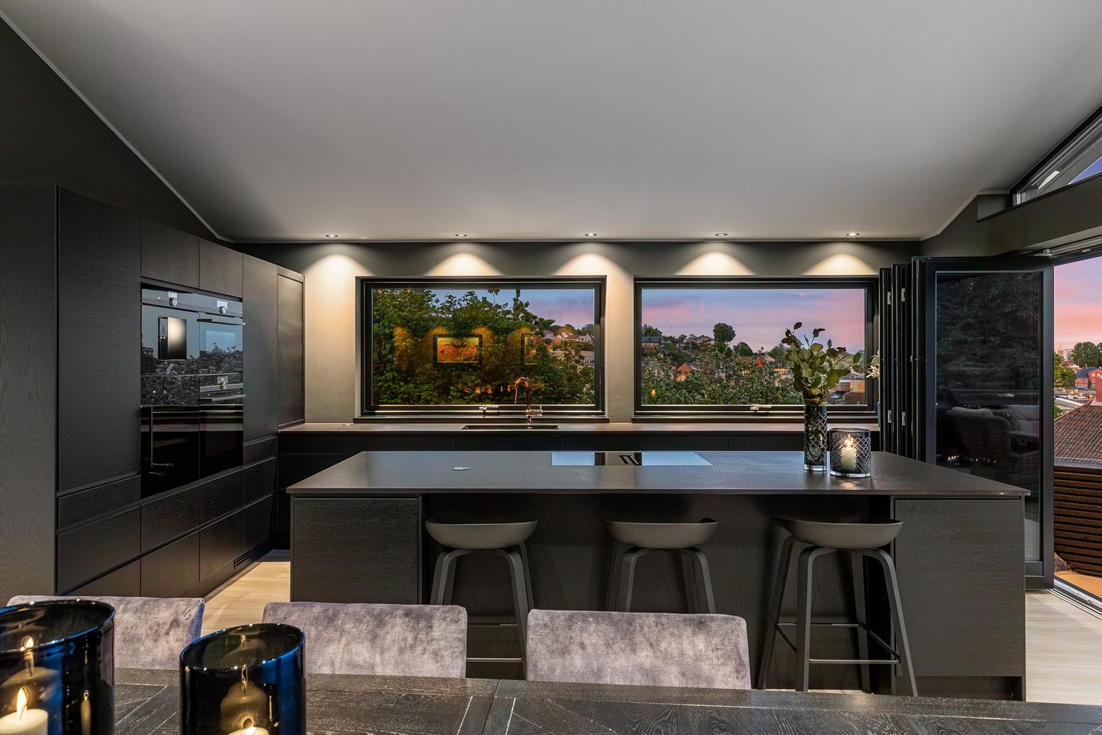 Kjøkken kveldstid Galleribilde