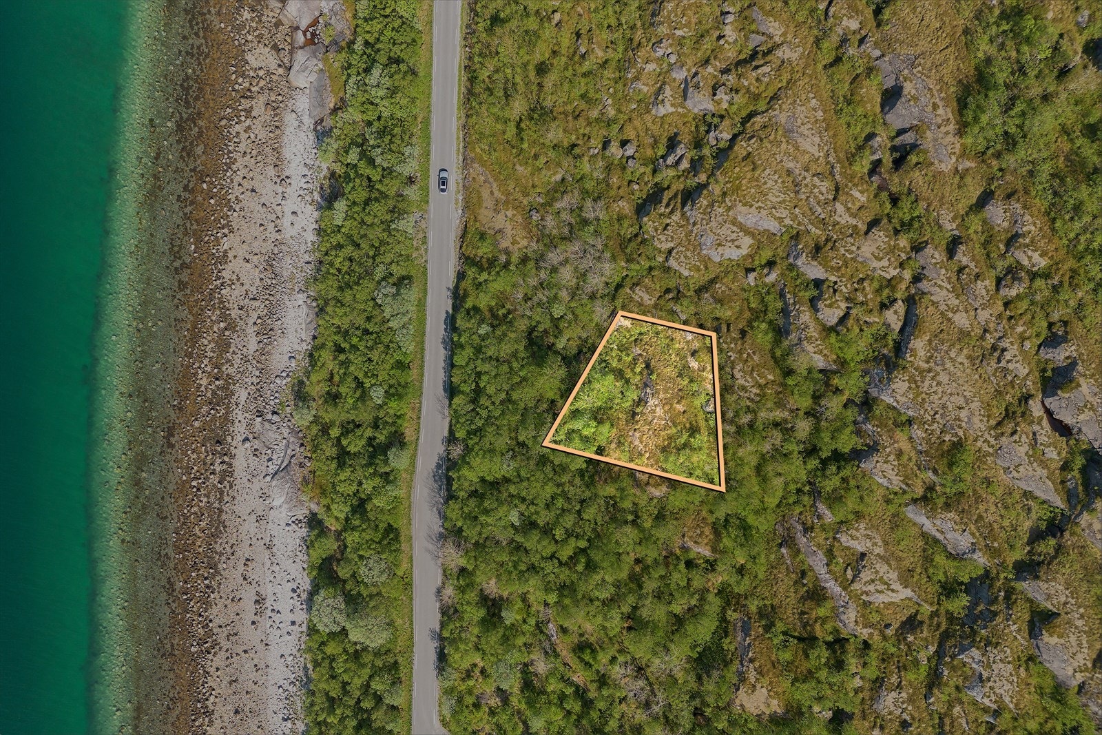 Ubebygd hyttetomt Tonnesveien 93 Galleribilde