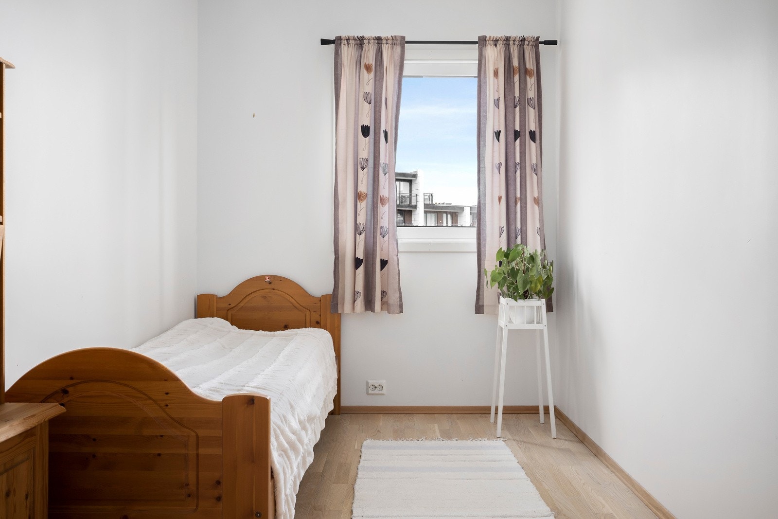 - Gjesterom Galleribilde