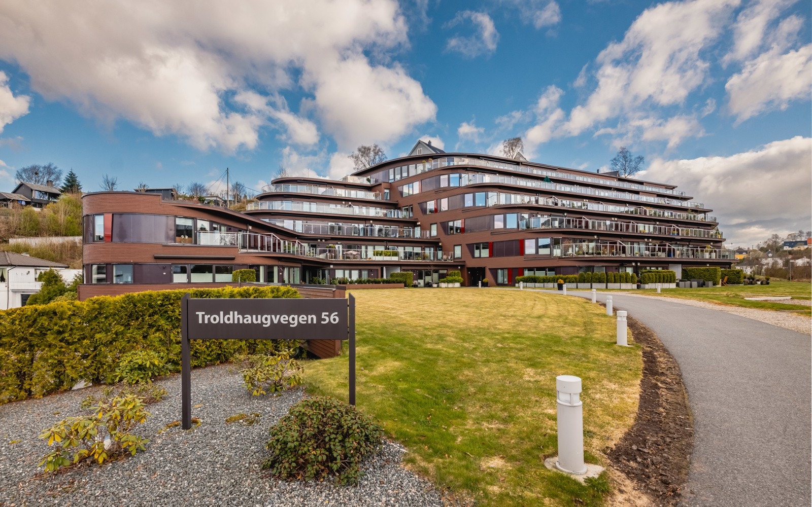 Husk å laste ned salgsoppgaven, slik at du stiller best mulig forberedt til visning! Galleribilde