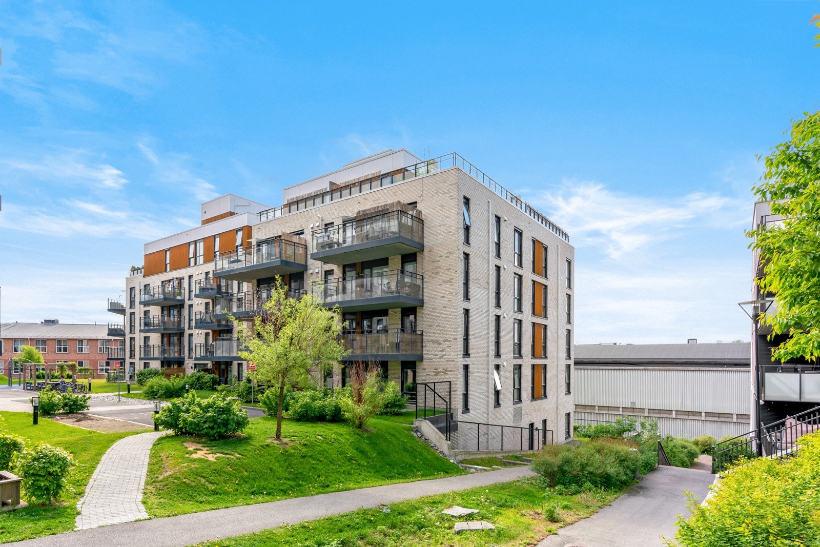 Velkommen til Malerhaugveien 32 - et borettslag bestående av 133 boliger Galleribilde