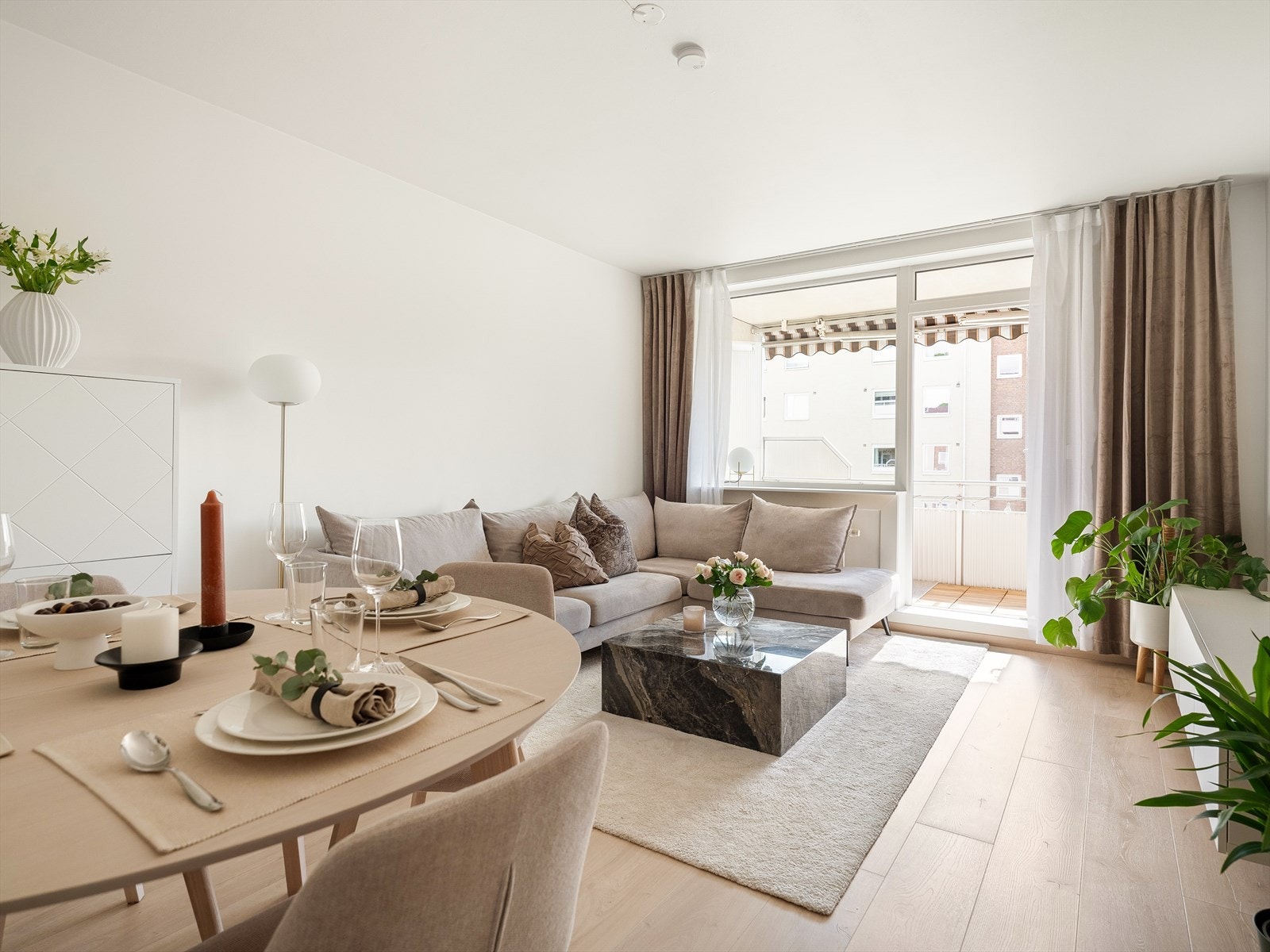 Fra stuen har du utgang til en flott balkong. Galleribilde