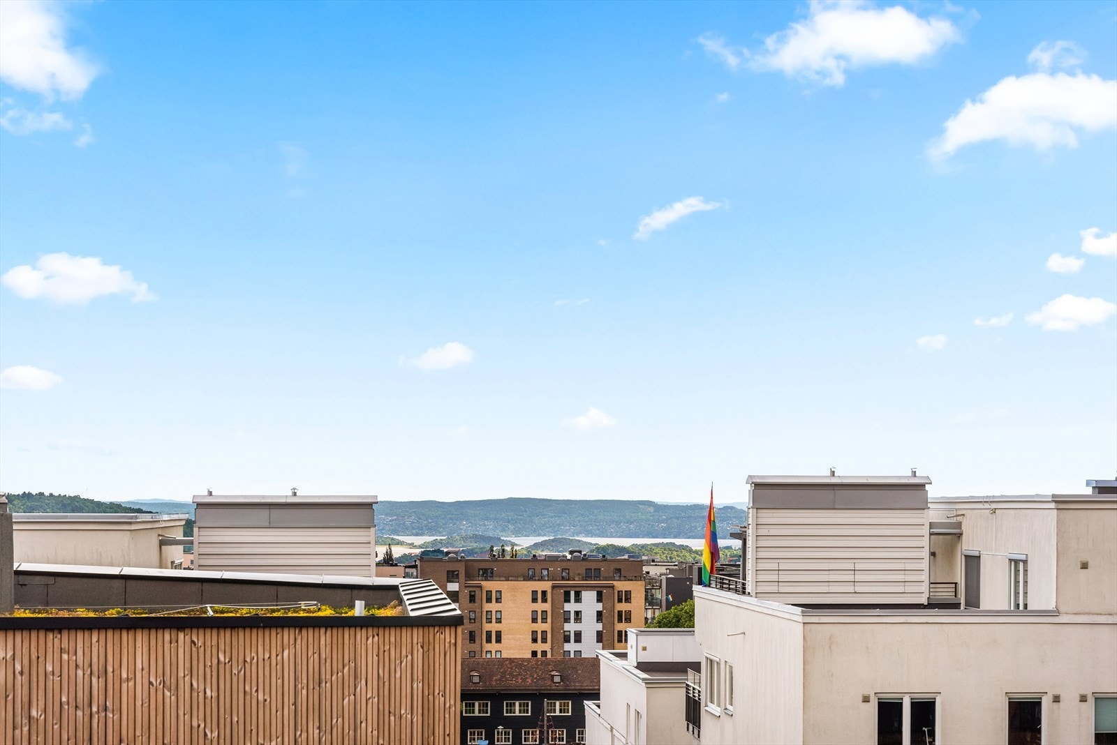 Flott utsikt og sol hele dagen. Galleribilde