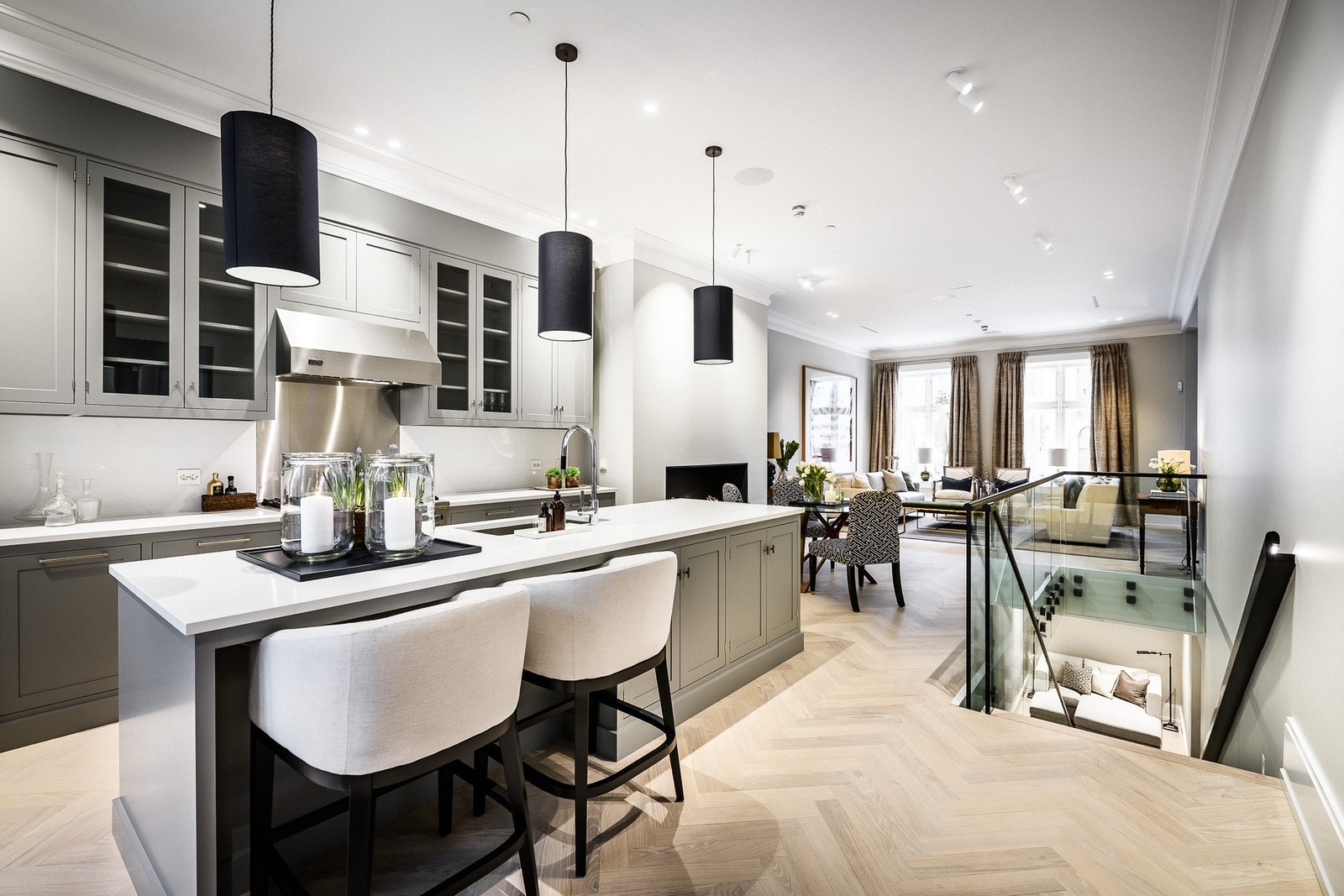 Ekslusivt og innbydende kjøkken. Galleribilde