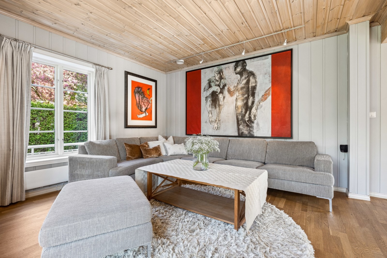 Boligen er pent holdt og godt ivaretatt Galleribilde