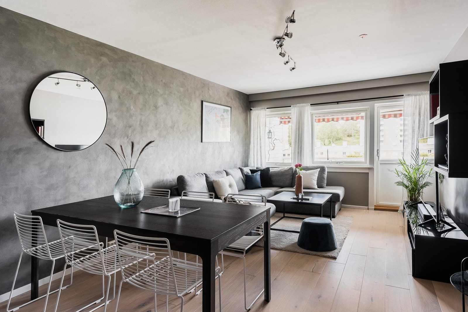 Lys og romslig 2-roms toppleilighet. Galleribilde