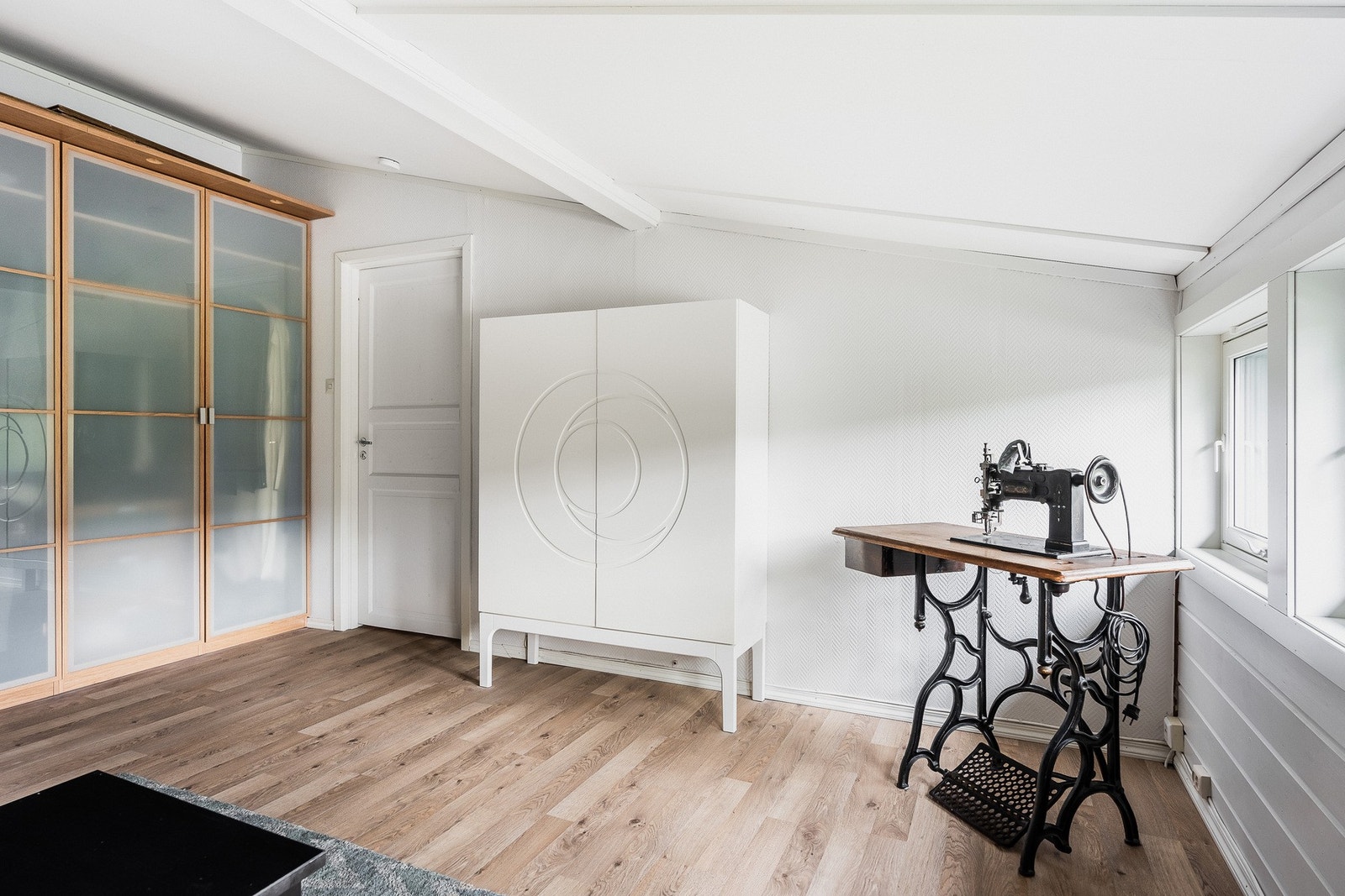 God plass til møblering. Galleribilde