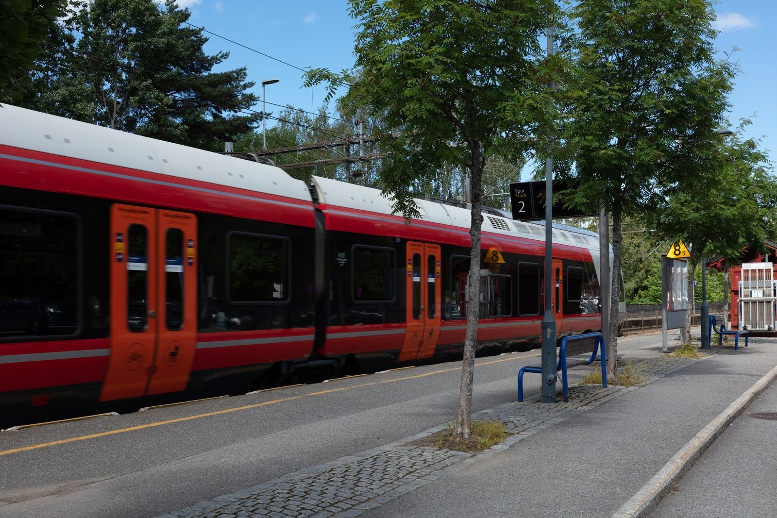 Toget bringer deg fra Vevelstad stasjon til Oslo S på ca 25 min. Reisetid Ski-Oslo er ca. 12 min med Follobanen. Galleribilde