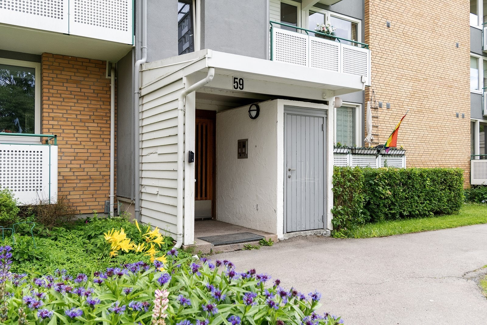 Populære Manglerudvangen borettslag - Kort vei til Manglerud senter og kollektivtilbud Galleribilde