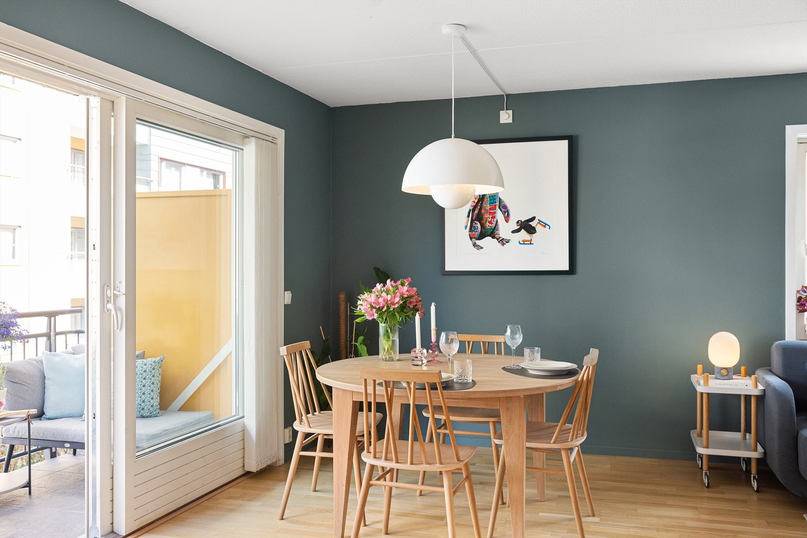 God plass til å ha familie og venner på besøk Galleribilde