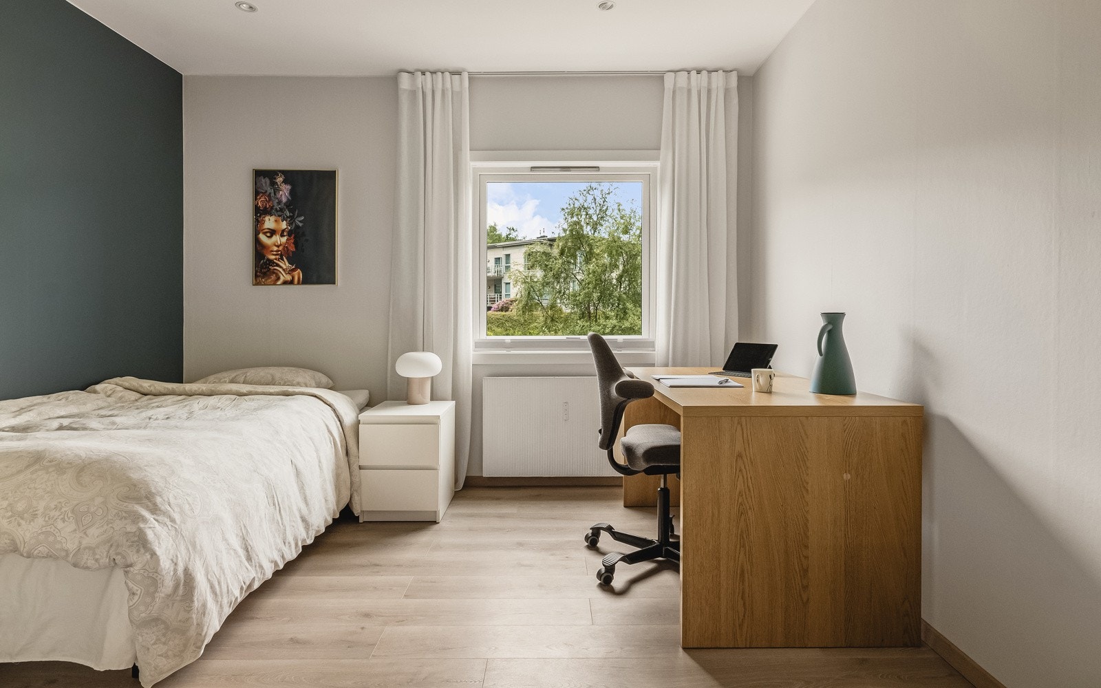 Soverommet måler 11,9 kvm. Galleribilde