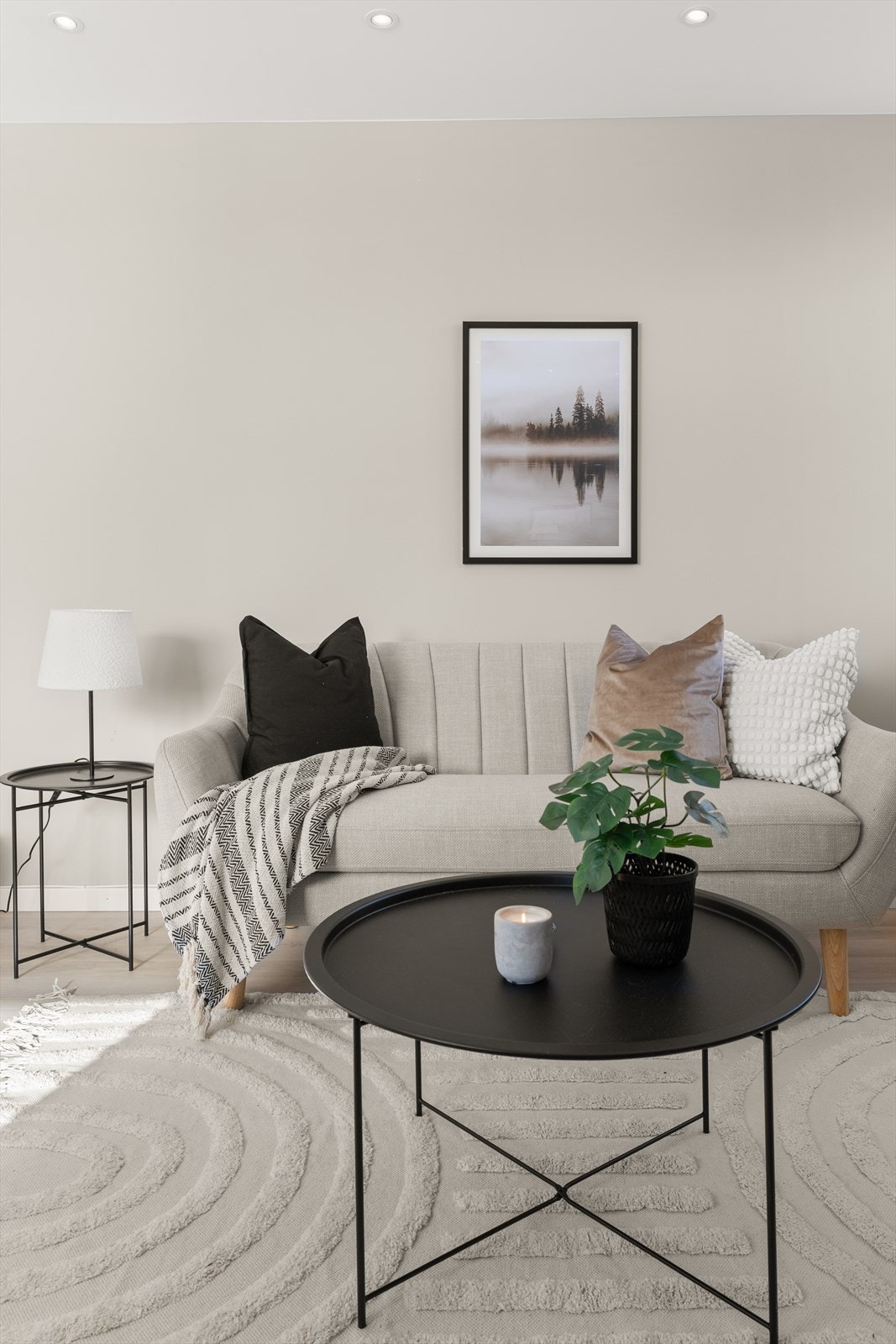 Varmtvann, fyring og kabel-tv/Internett inkl. i fellesutgiftene Galleribilde