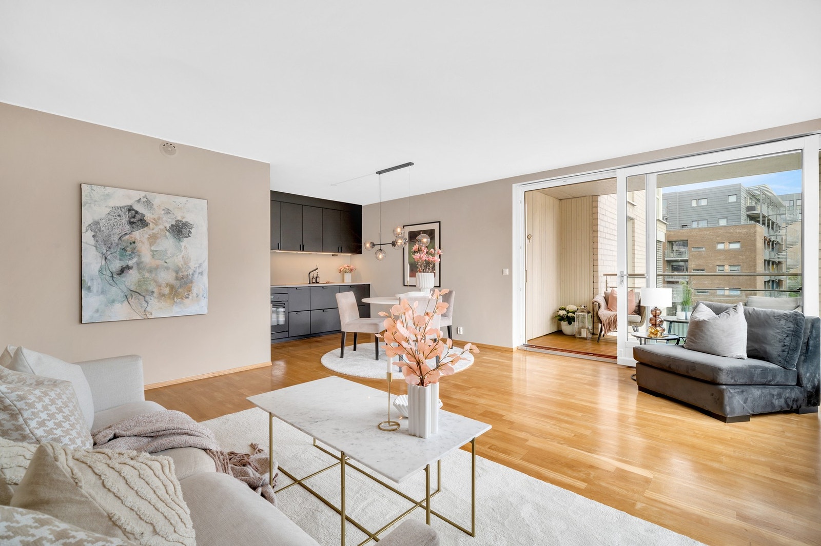 Camilla Forsland v/EiendomsMegler 1 har gleden av å presentere Thaulowkaia 2! Galleribilde