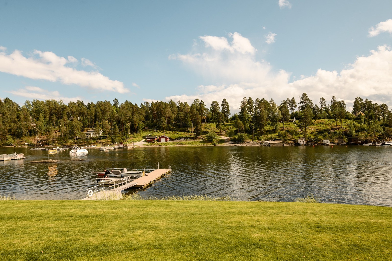 Utsikt over mot bilfrie Brønnøya. Galleribilde
