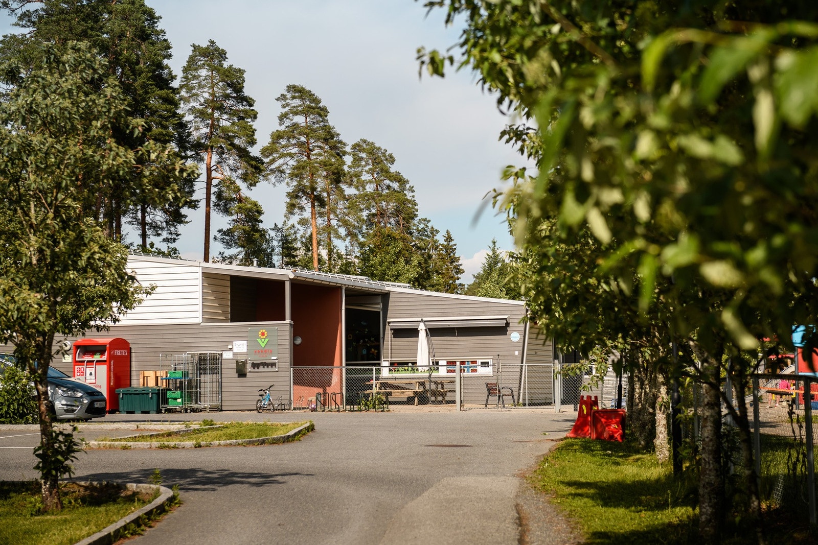 Nærhet til barnehage og lekeplasser. Galleribilde