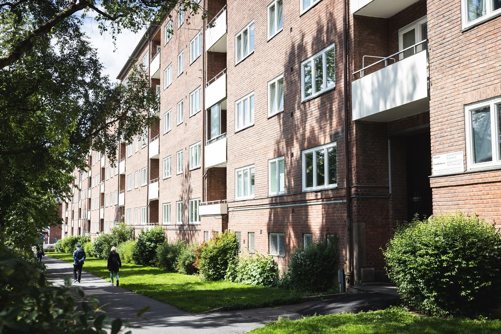 - Boligområdet er veletablert og attraktivt. Her vil du trives! - Galleribilde