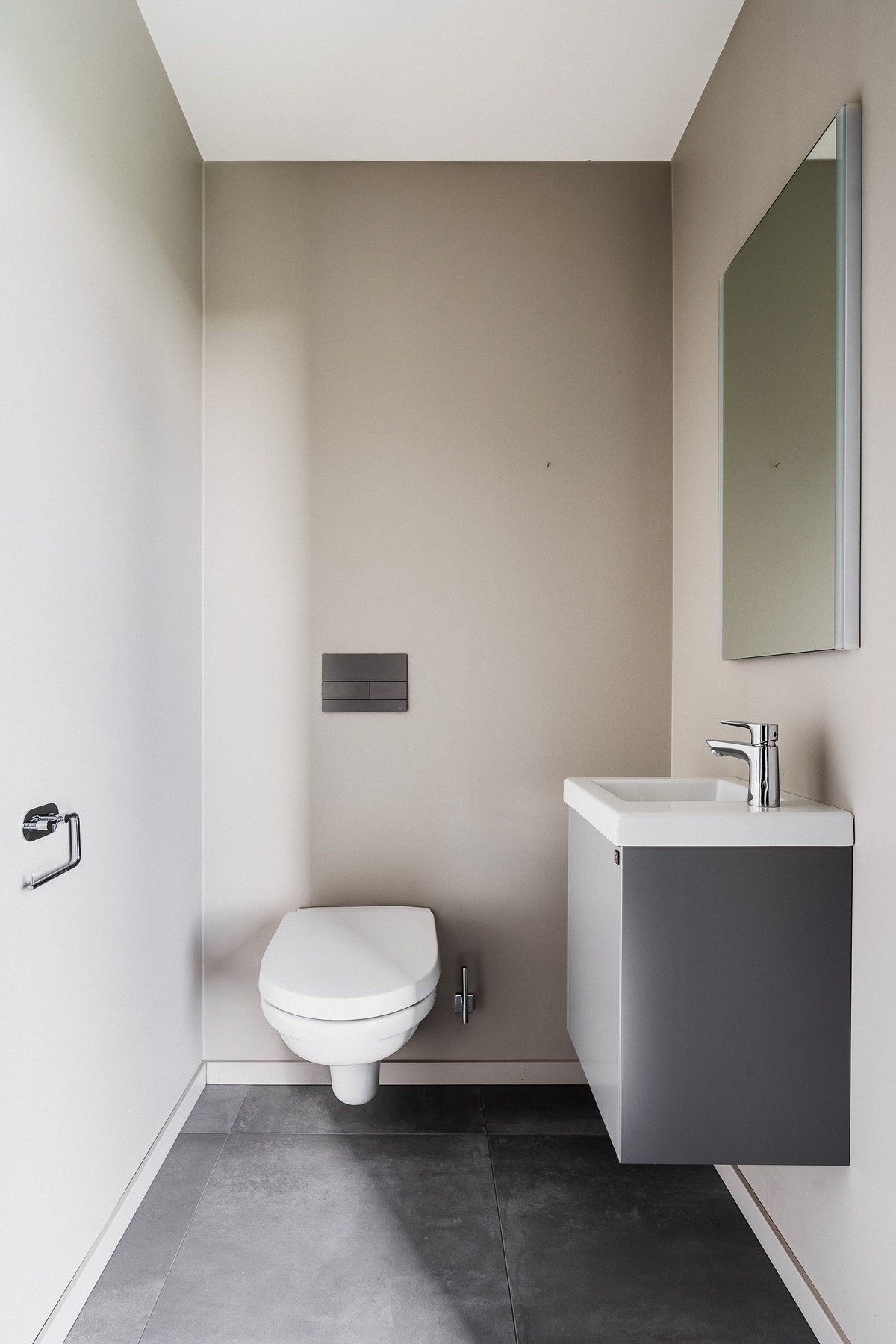 Gjestetoalett. Galleribilde